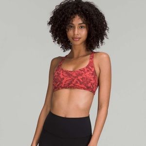 NWT 🍋 Lululemon Spray Leaf Free to Be Bra Size 4